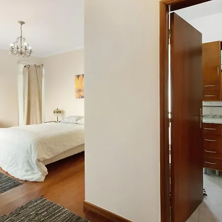 펜션 Madeira Liliana Campanário